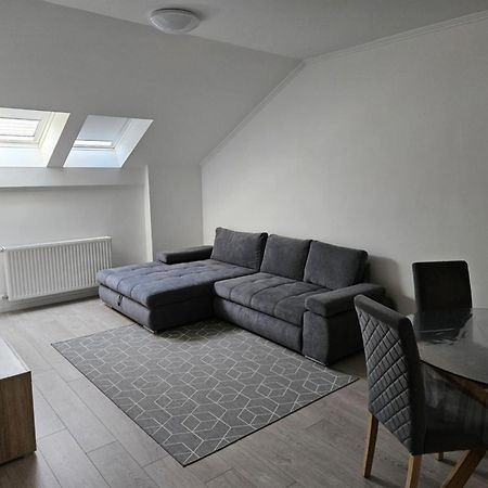 Berzsenyi Apartmanhaz Kaposvar Exterior photo