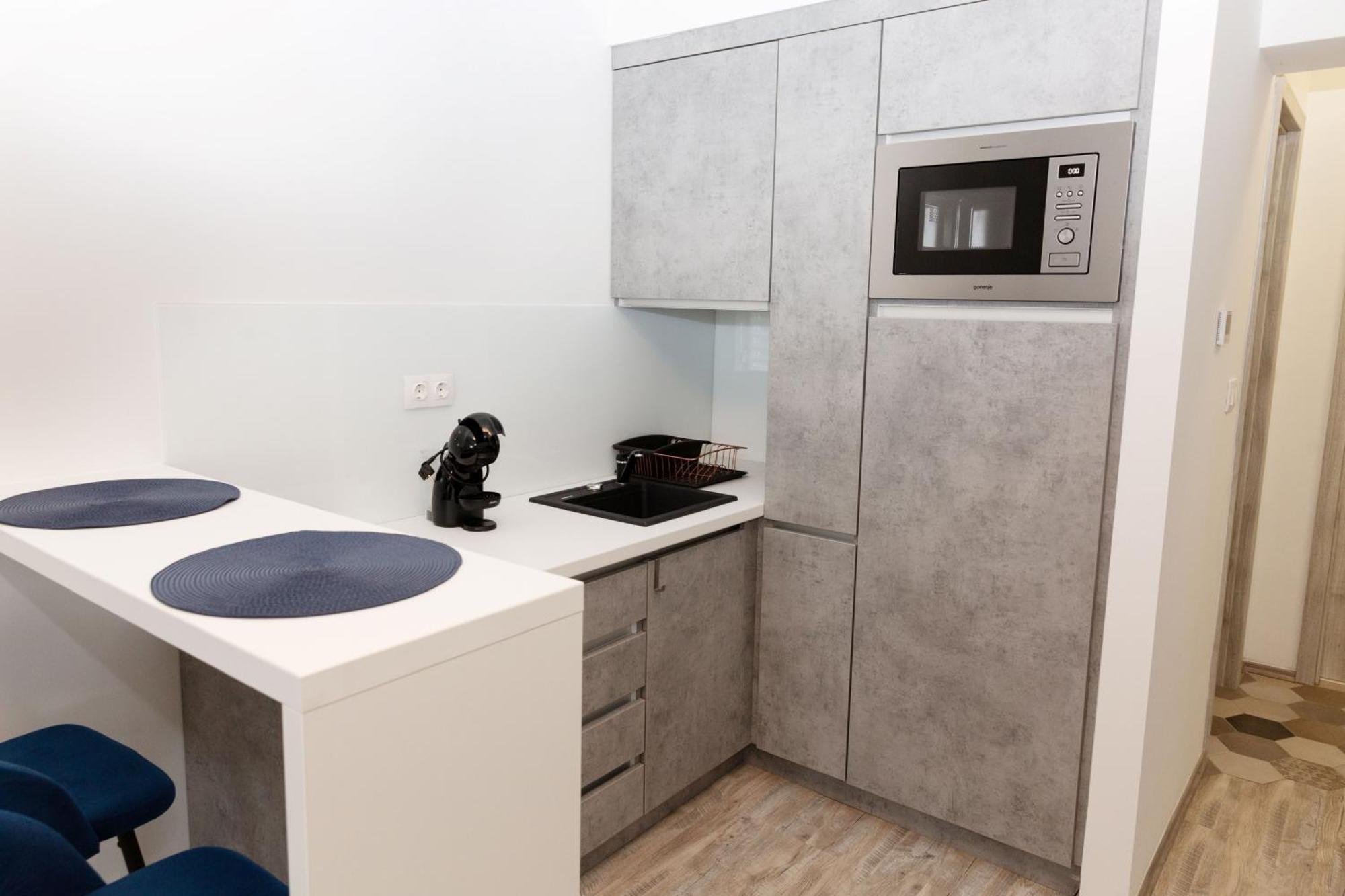 Berzsenyi Apartmanhaz Kaposvar Exterior photo