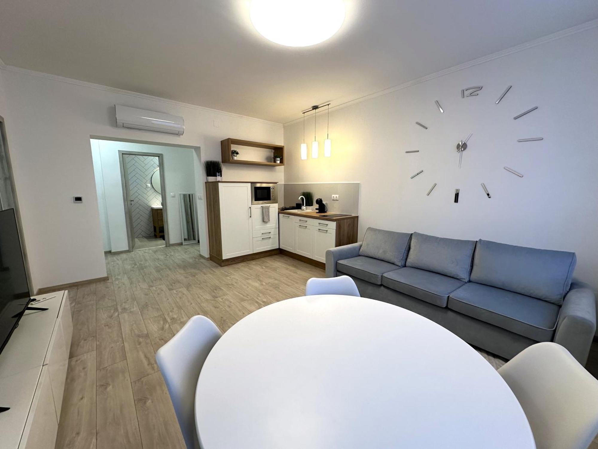 Berzsenyi Apartmanhaz Kaposvar Exterior photo