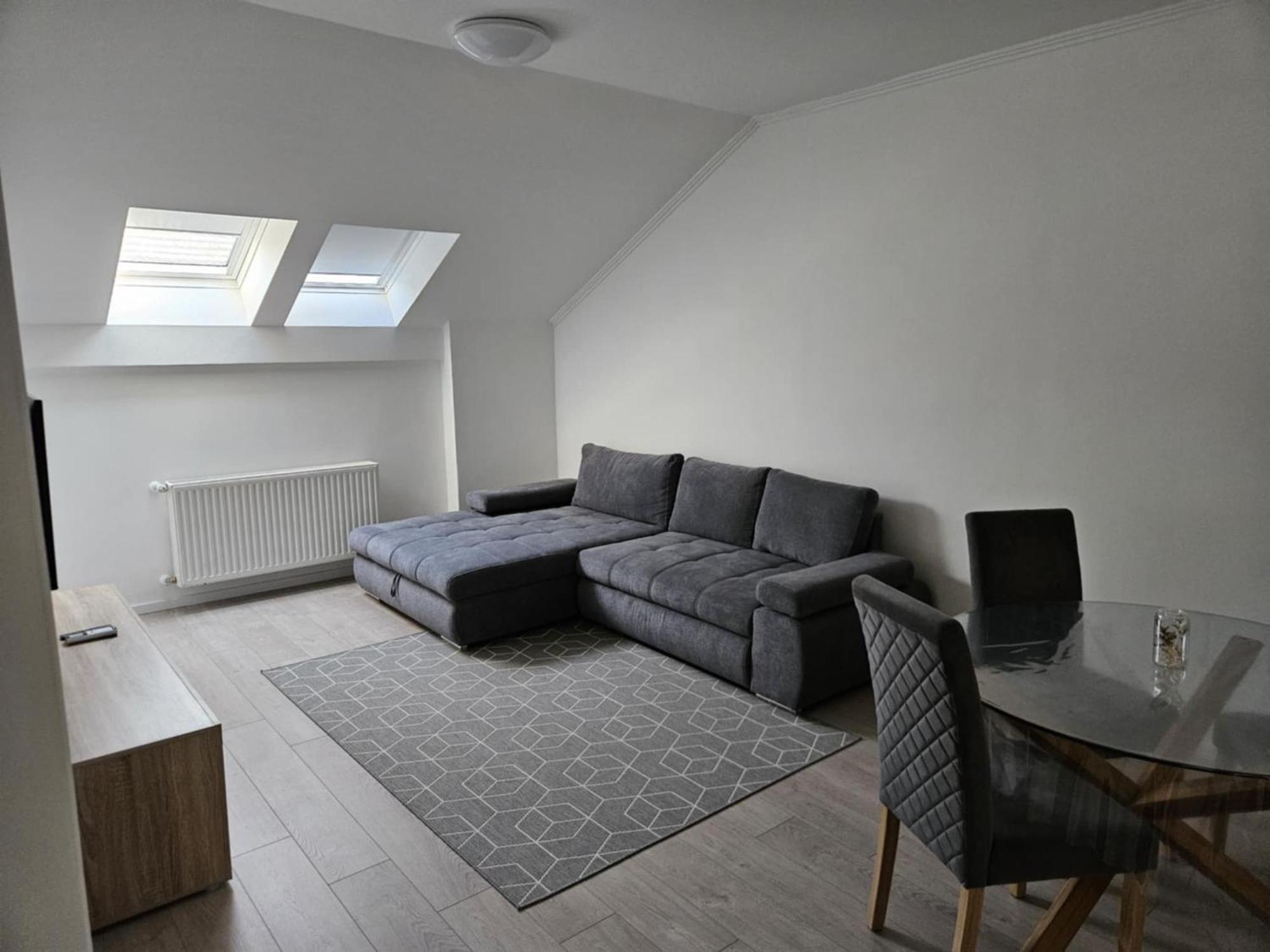 Berzsenyi Apartmanhaz Kaposvar Exterior photo